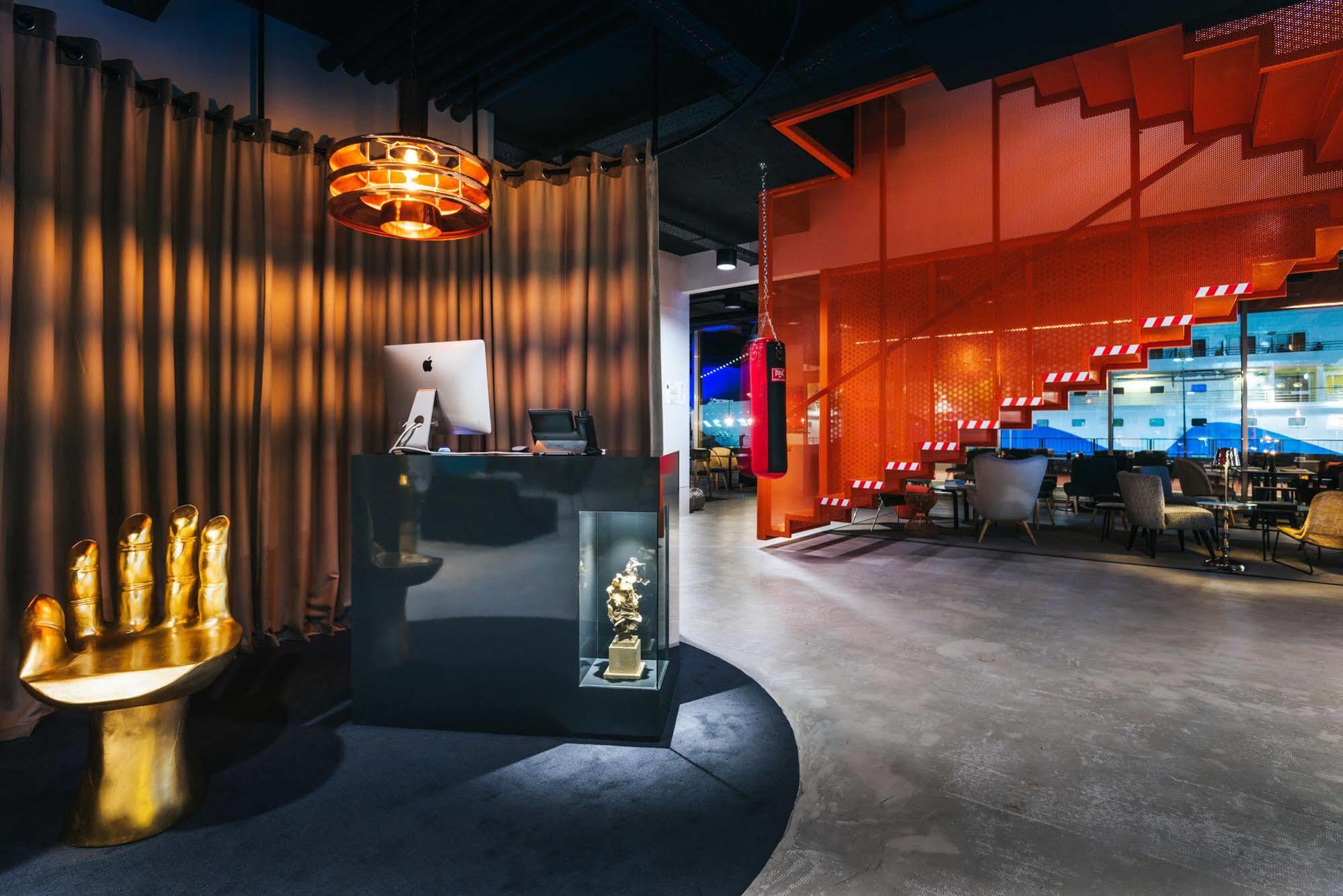 Hotel Pestana Cr7 (adults Only) Funchal (Madeira)